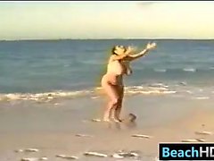 strand big boobs brünett im freien 