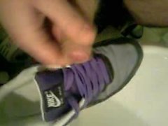 sneaker nike ficken cum fetisch 