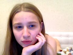 amateur ashleyy x fingering herself on live webcam