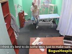 amateur médico bebé doggystyle 